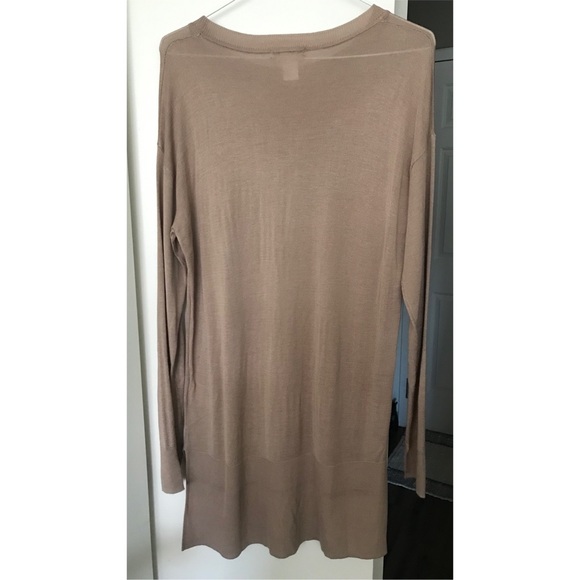 H&M- Beige Fine Knit Sweater - Picture 3 of 5